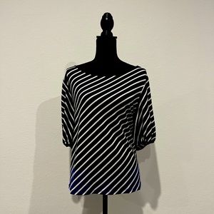 NWT- New York & Co shirt